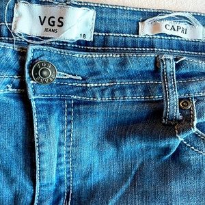 Plus size Capri size 18